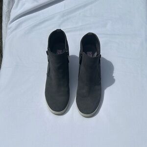 Blondo Gray Ankle Boots